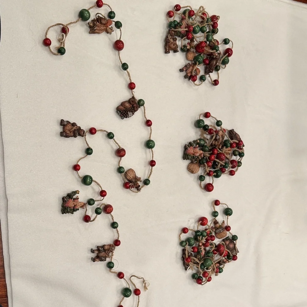 Vintage Red and Green Beaded Garland with Wooden Figures
